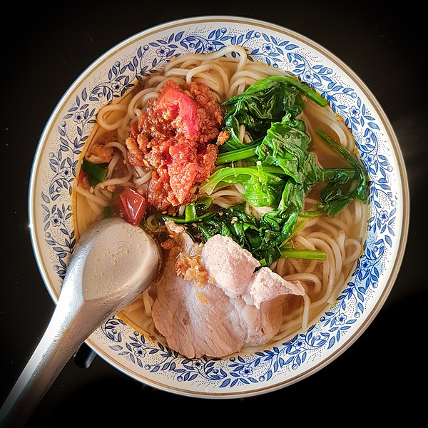 File:2019 01 Yunnan noodles Mae Salong.jpg