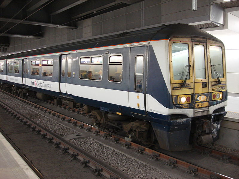 File:319363 at St Pancras 1.jpg