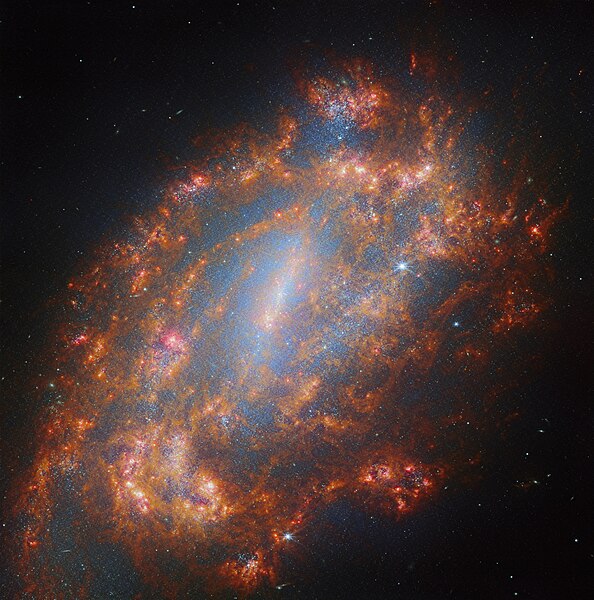 File:A galactic treasury (potm2402a).jpg