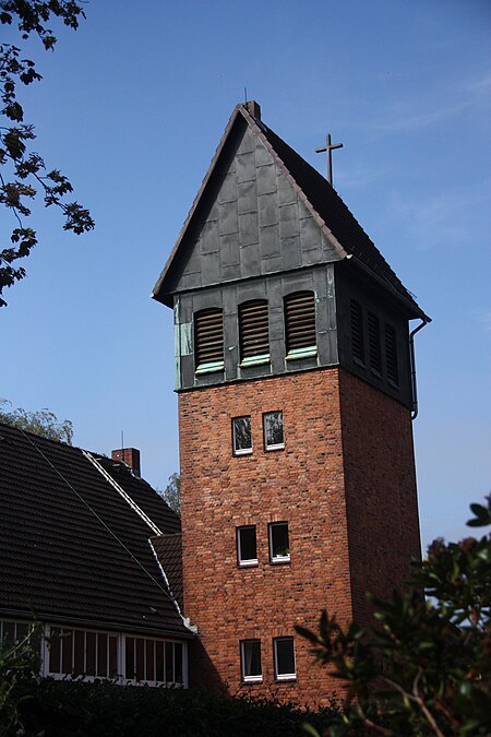 Adventskirche Hamburg Schnelsen, Turm