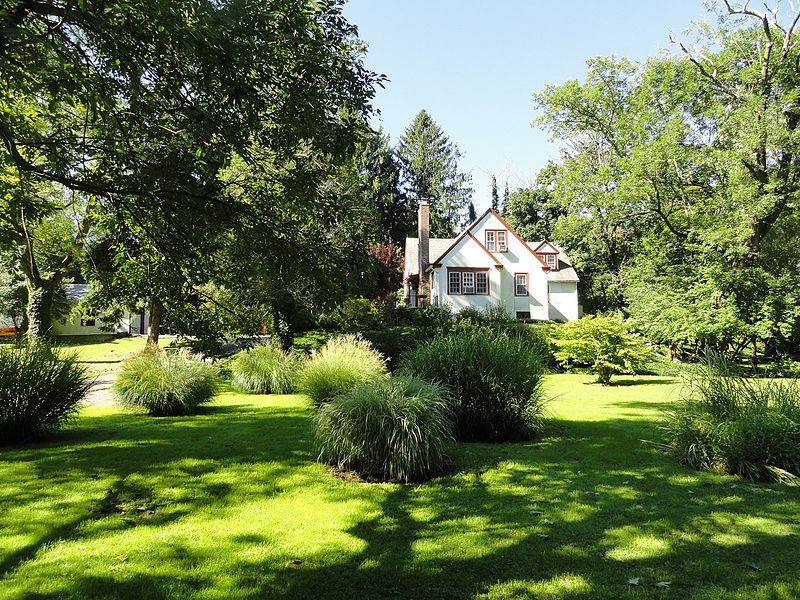 File:Along The Old Lincoln Highway, Princeton, New Jersey, USA August 2013 - panoramio (10).jpg