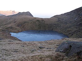 Gambar jika sebuah danau gunung di Cumbria, Inggris