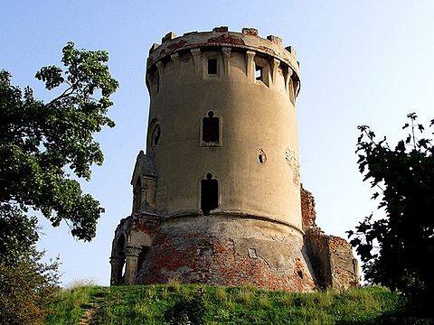 Az erdődi vár (Károlyi-kastély) tornya