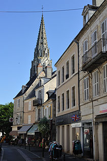 Argenton-sur-Creuse rue Grande 3.jpg