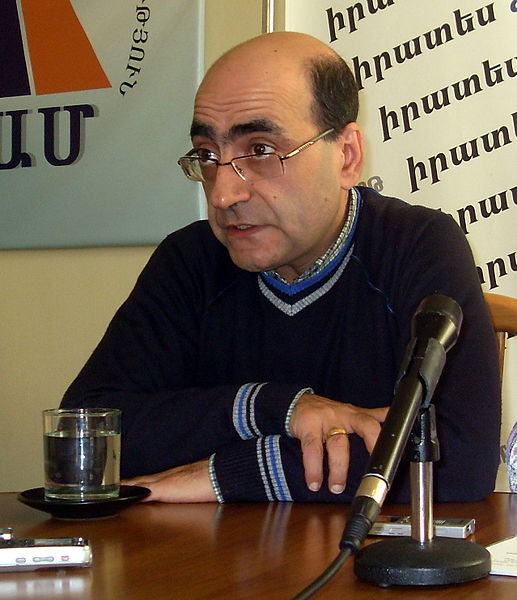 File:Armen-Babakhanyan 08.jpg