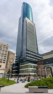 <span class="mw-page-title-main">Aura (Toronto)</span> Mixed-use skyscraper completed in 2014 in Toronto, Ontario, Canada