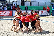 Deutsch: Beachhandball Europameisterschaften 2019 (Beach handball Euro); Tag 2: 3. Juli 2019 – Frauen, Vorrunde Gruppe C, Spanien-Griechenland 2:1 (12:20, 18:16; 8:2) English: Beach handball Euro; Day 2: 3 July 2019 – Women Preliminary Round Group C – Spain-Greece 2:1 (12:20, 18:16; 8:2)