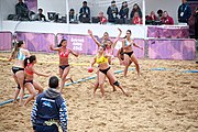 Deutsch: Beachhandball bei den Olympischen Jugendspielen 2018; Tag 6, 12. Oktober 2018; Mädchen, Hauptrundenspiel – Chinese Taipei (Taiwan)-Argentinien 1:2 English: Beach handball at the 2018 Summer Youth Olympics at 12 October 2018 – Girls Main Round – Chinese Taipei (Taiwan)-Argentina 1:2