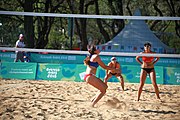 Deutsch: Beachvolleyball bei den Olympischen Jugendspielen 2018; Tag 8, 14. Oktober 2018; Mädchen, Achtelfinale – Bolivien-Puerto Rico 0:2 (18–21/18–21 ) English: Beach volleyball at the 2018 Summer Youth Olympics at 14 October 2018 – Girls Round of 16 – Bolivia-Puerto Rico 0:2 (18–21/18–21 )