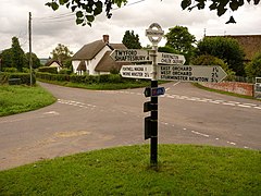 Bedchester, finger-post and thatched cottage - geograph.org.uk - 1405786.jpg