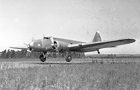 Boeing247DunitedTakeoff40 (4533980136)