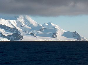 View from the Bransfield Strait to the Bojana Glacier (background: Tangra Mountains)