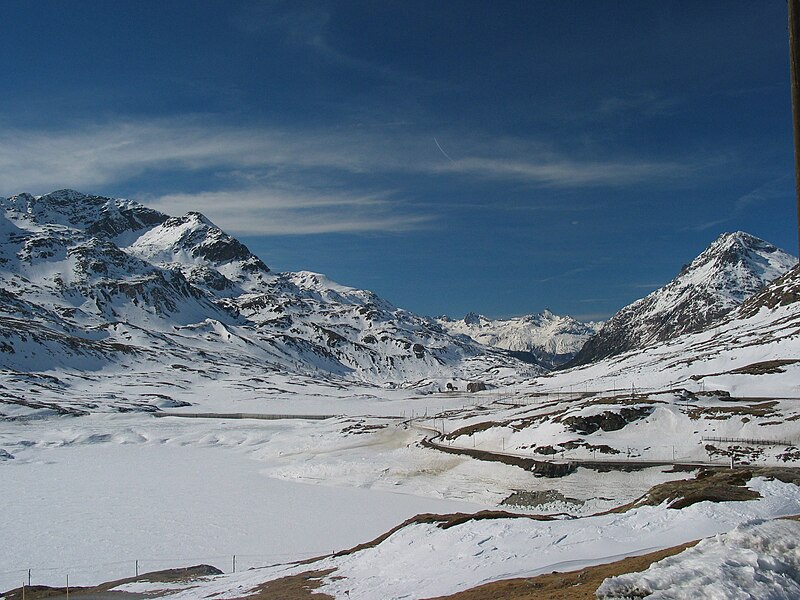 File:CH bernina pass1.jpg