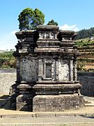 Candi Gatotkaca di Kompleks Candi Dieng, Central Java, Indonesia.