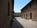Castello della Magliana, interno 1 - panoramio.jpg