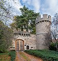 * Nomination Gate of the Castle of Jozerand, Puy-de-Dôme, France. --Tournasol7 04:10, 30 May 2024 (UTC) * Promotion Good quality --Llez 05:11, 30 May 2024 (UTC)