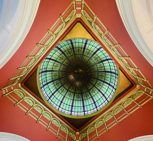 File:Central dome of Queen Victoria Building, Sydney (cropped).jpg