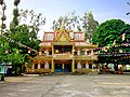 Chánh điện chùa Sim Minh Na Ram của tộc người Khmer ở xã Cần Đăng.