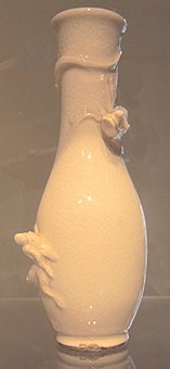 Chinese vase, Ming dynasty, porcelain with celadon glaze