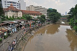 Ciliwungjoki Jakartassa.