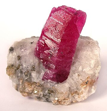 File:Corundum-180102.jpg