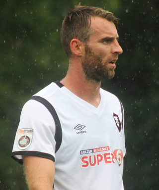 <span class="mw-page-title-main">Danny Livesey</span> English footballer