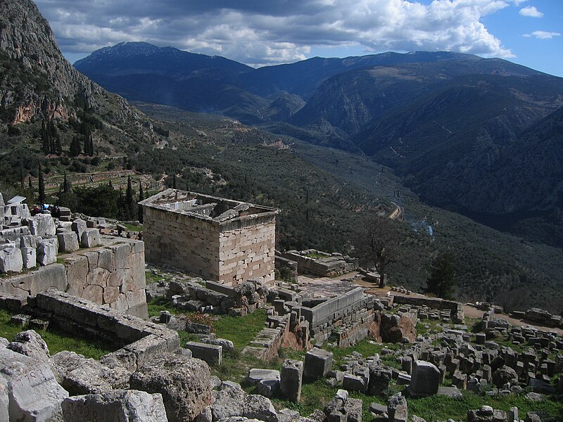 File:Delphi Greece (09).jpg