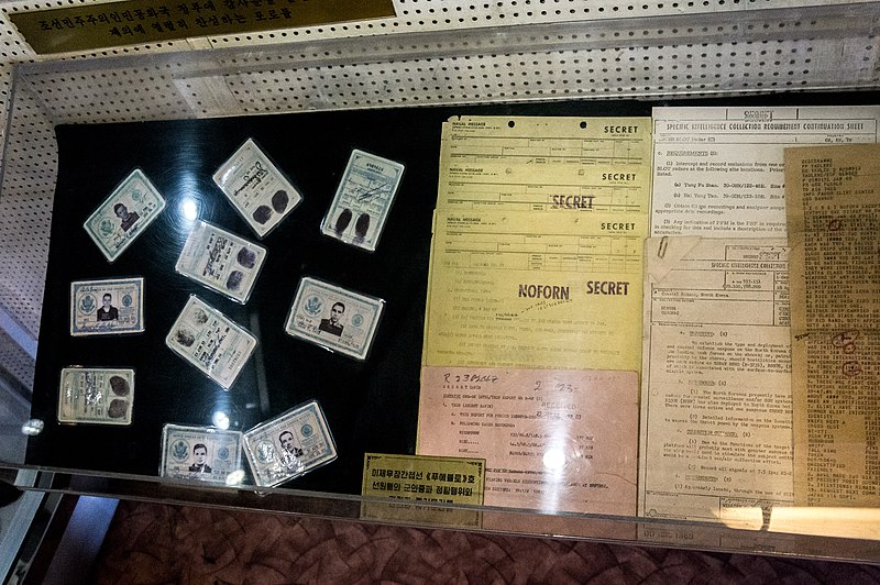 File:Documents and id cards found on the USS Pueblo (21723534036).jpg