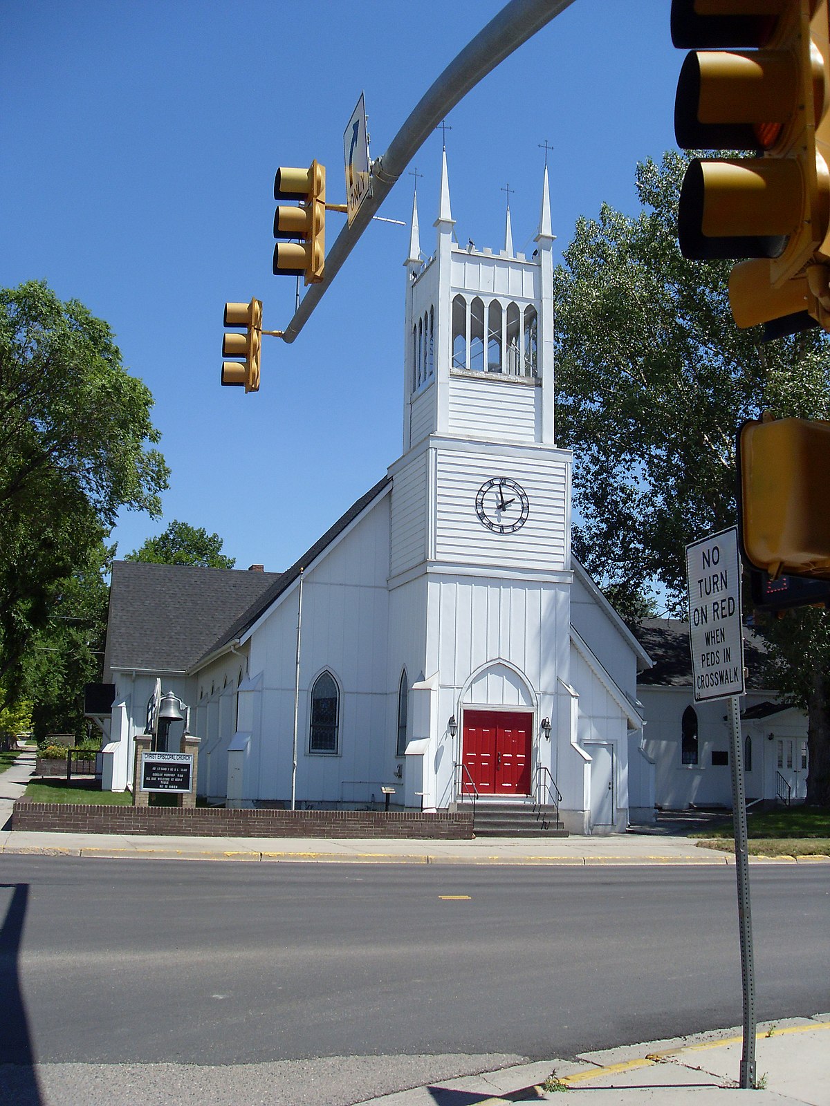 Douglas Church.jpg