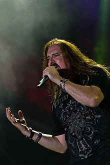 James LaBrie, autore del brano Sacrificed Sons