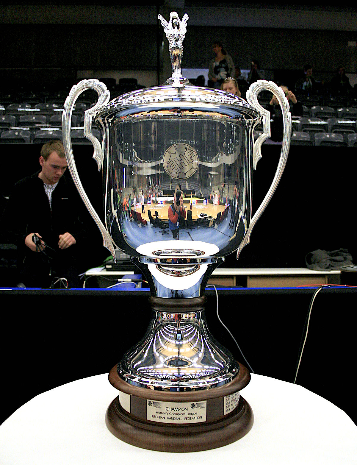 EHF Champions League (pallamano maschile) - Wikipedia