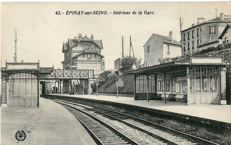 File:EPINAY GRANDE CEINTURE la Gare.JPG