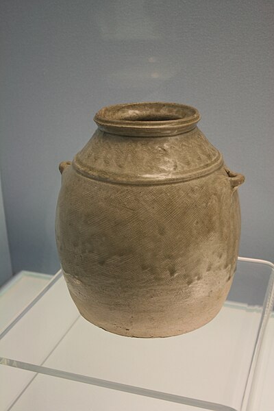 File:Eastern Han Celadon Pot.jpg