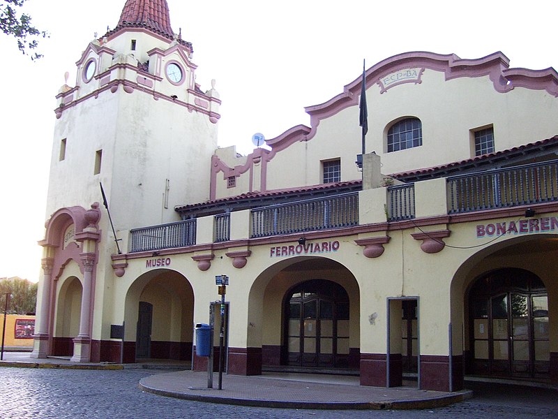 File:Ex estacion Avellaneda FCGMB.jpg