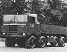 A Ford M656. Ford M656 5-ton truck c1965.jpg