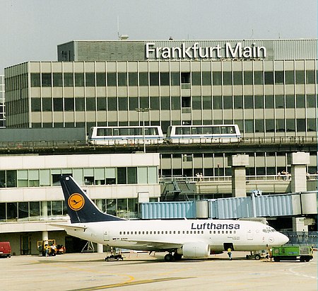 Frankfurt SkyLine 737