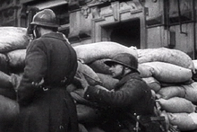 French troops in Paris, 1940 French troops barricades2 paris 1940.png
