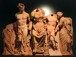 <span class="mw-page-title-main">Etruscan sculpture</span> Etruscan ceramics and sculpture