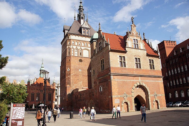 File:Gdańsk Główne Miasto - Przedbramie Ulicy Długiej (Barbakan).jpg