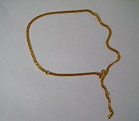 Belly chain - Wikipedia