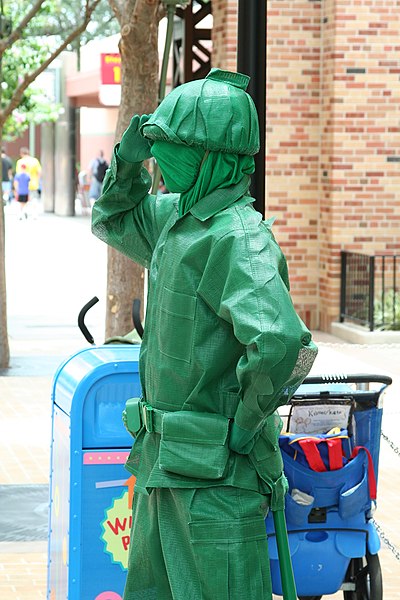 File:Green Army Man from Toy Story at Disney Hollywood Studios (2622778878).jpg