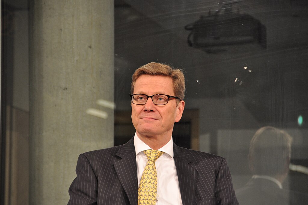 1024px-Guido_Westerwelle_2013-02-28.jpg