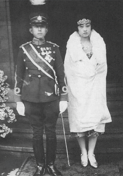 File:H.I.H. Prince Kanin Haruhito and Princess Kanin Naoko.png