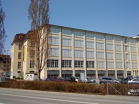 Hallen für neue Kunst