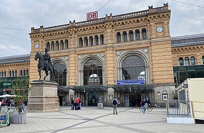 Hannover Hauptbahnhof 2022.jpg