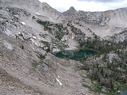 Headwall Gölü, Beyaz Bulut Dağları, Idaho.JPG