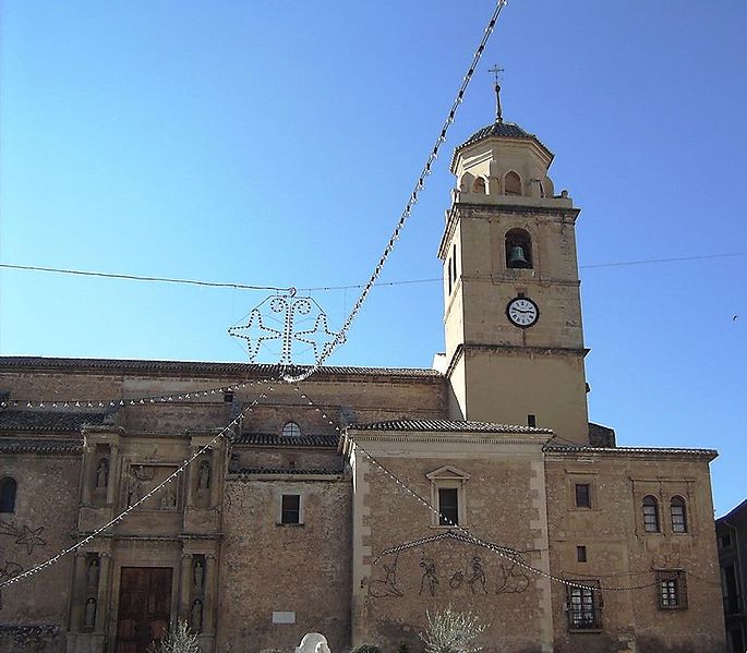 File:Hellin-Albacete-iglesia-Asuncion.jpg