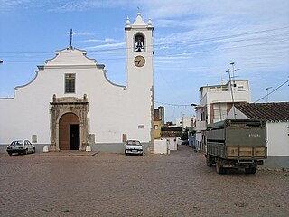 <span class="mw-page-title-main">Santa Catarina da Fonte do Bispo</span> Civil parish in Algarve, Portugal