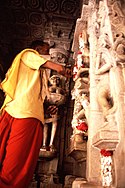 Jain Temple Cleaner 0009 tiny.jpg