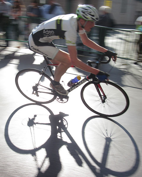 File:Jersey Town Criterium 2011 57.jpg